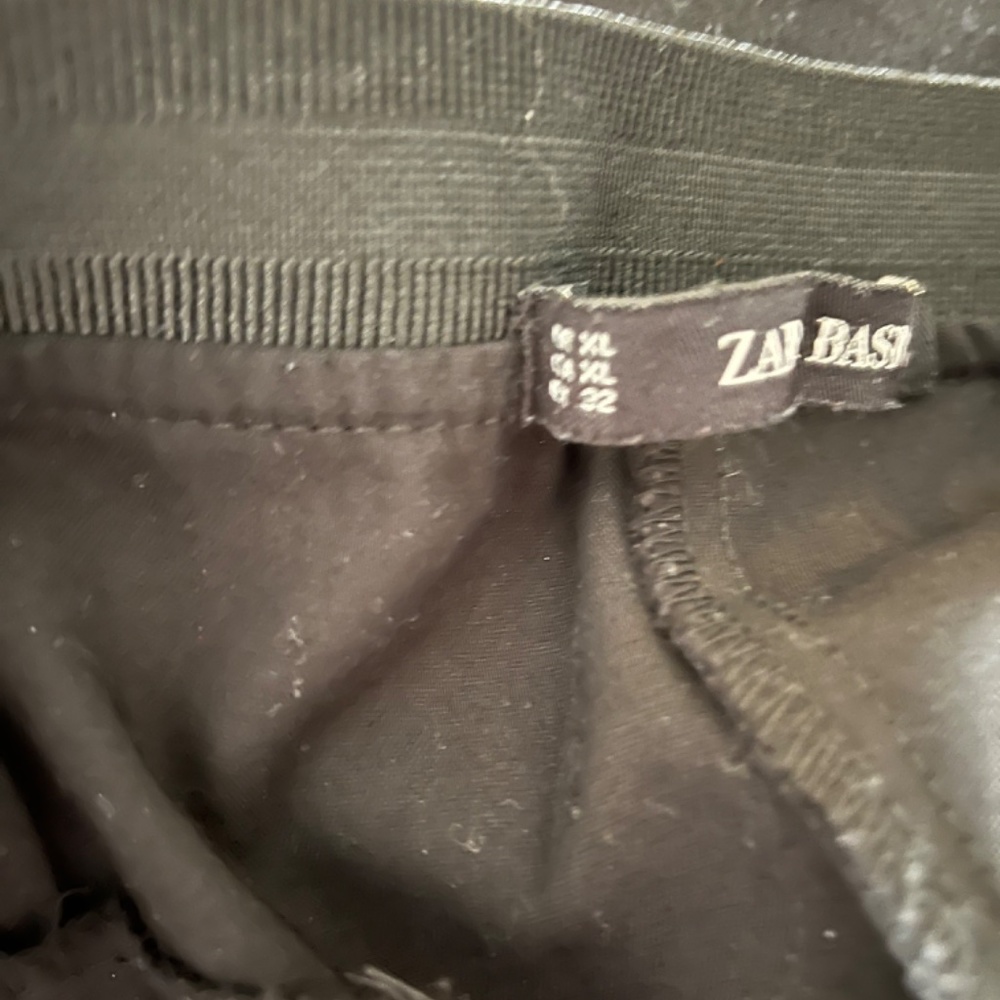 Zara Black Tailored Ankle Pants - Picture 10 of 10